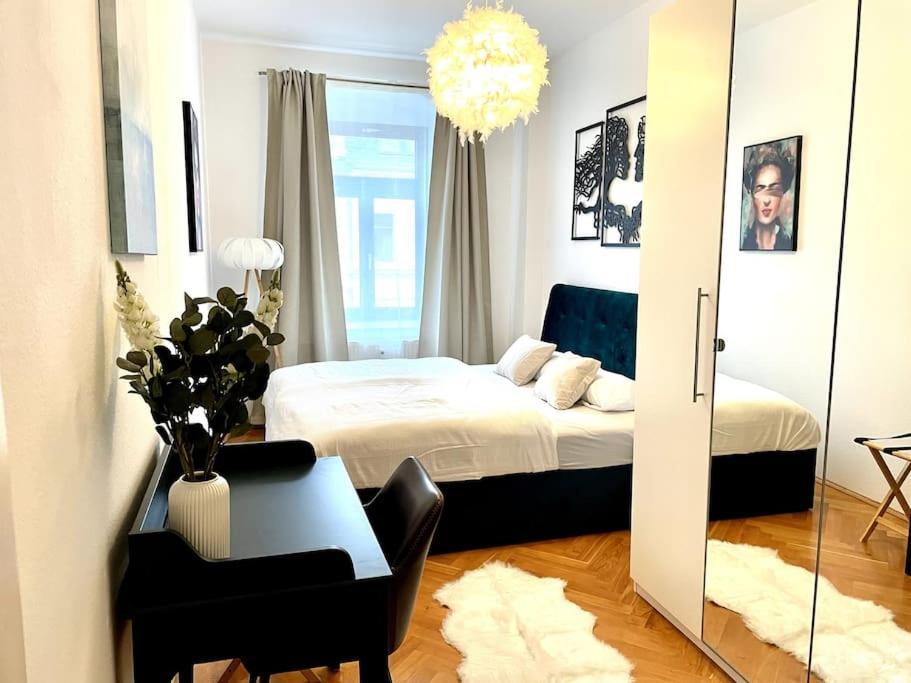 드레스덴 Casarina - Stilvoller Altbau In Zentraler Lage 아파트 외부 사진